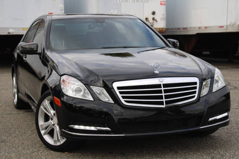 2012 Mercedes-Benz E-Class E 350 Luxury 4MATIC 4dr Sedan