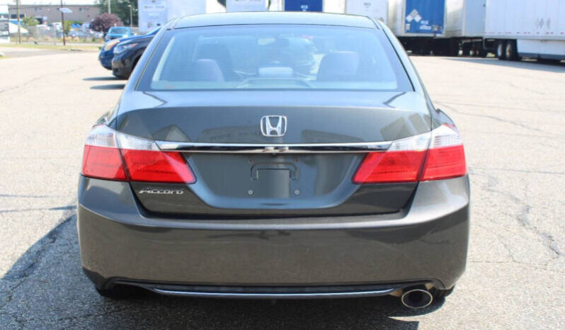 
								2015 Honda Accord LX 4dr Sedan full									