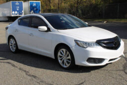 
										2017 Acura ILX 4dr Sedan full									