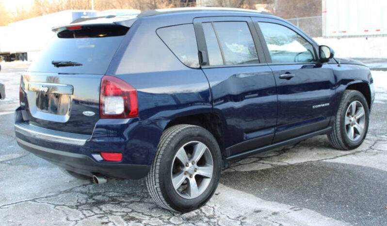 
								2016 Jeep Compass Latitude4×4 Latitude 4dr SUV full									