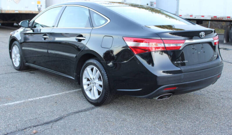 
								2014 Toyota Avalon XLE 4dr Sedan full									