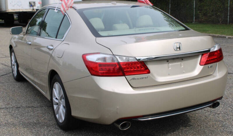
								2013 Honda Accord EX-L V6 4dr Sedan full									