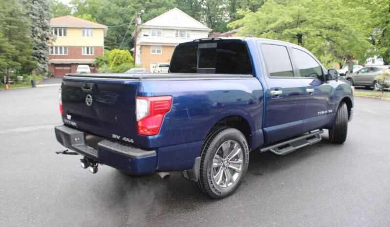 
								2018 Nissan Titan SV 4×4 SV 4dr Crew Cab full									