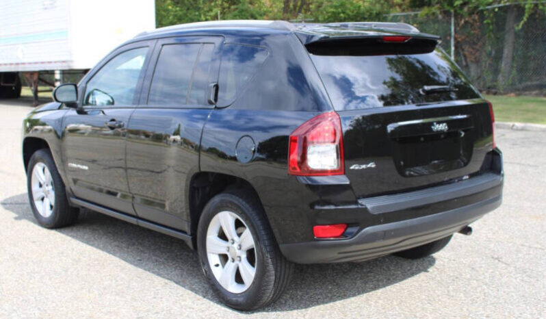 
								2016 Jeep Compass Sport4×4 Sport 4dr SUV full									