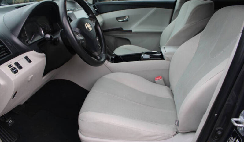 
								2011 Toyota Venza AWD 4dr Crossover full									