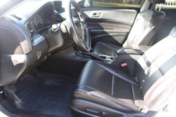 
										2017 Acura ILX 4dr Sedan full									