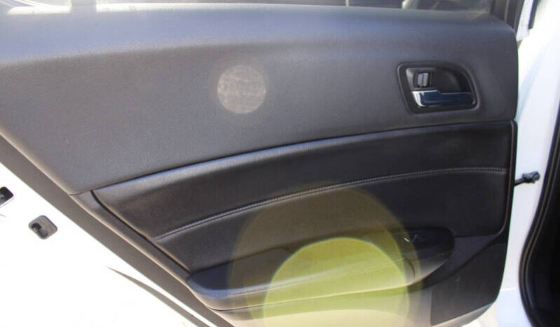 
								2017 Acura ILX 4dr Sedan full									