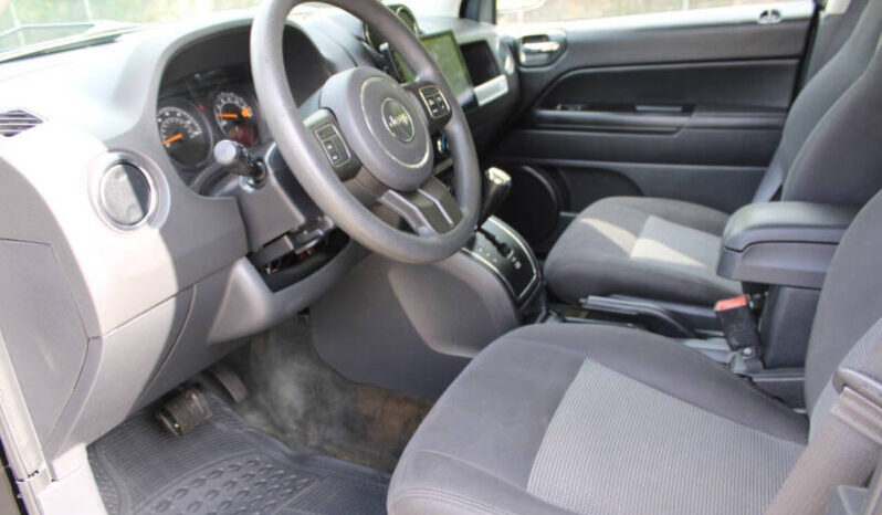 
								2016 Jeep Compass Sport4×4 Sport 4dr SUV full									