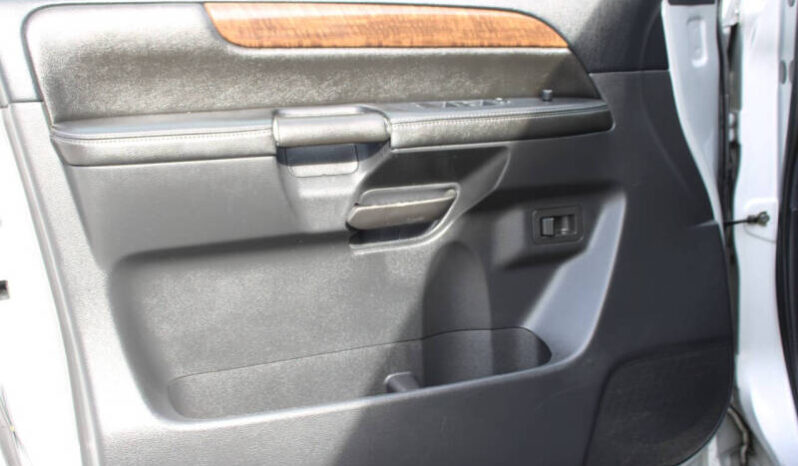 
								2012 Nissan Armada SL 4×4 SL 4dr SUV full									