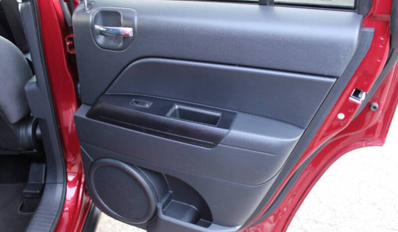 
								2015 Jeep Compass Sport4×4 Sport 4dr SUV full									