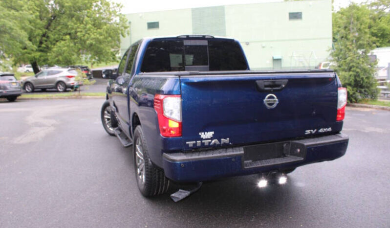 
								2018 Nissan Titan SV 4×4 SV 4dr Crew Cab full									