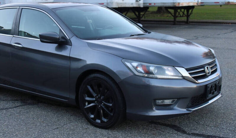 
								2013 Honda Accord Sport 4dr Sedan CVT full									
