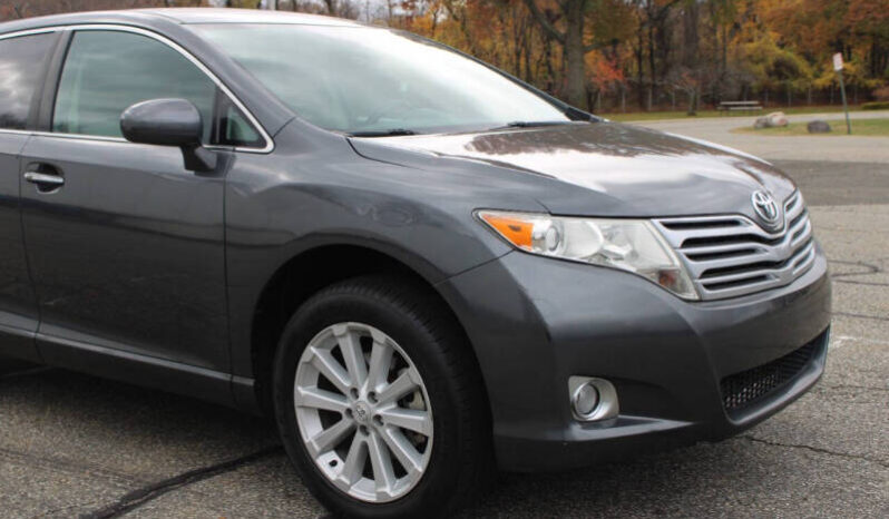 
								2011 Toyota Venza AWD 4dr Crossover full									