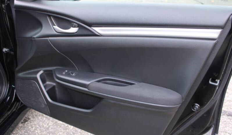 
								2019 Honda Civic LX 4dr Sedan full									