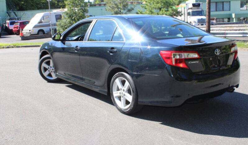 
								2014 Toyota Camry SE 4dr Sedan full									