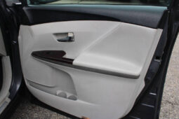 
										2011 Toyota Venza AWD 4dr Crossover full									