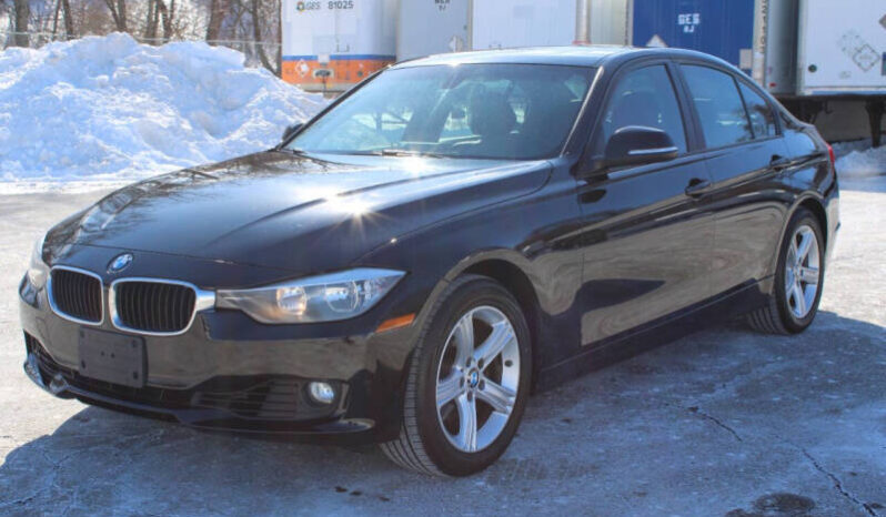 
								2013 BMW 3 Series 328i xDrive 4dr Sedan full									