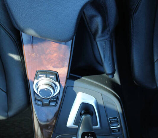 
								2013 BMW 3 Series 328i xDrive 4dr Sedan full									