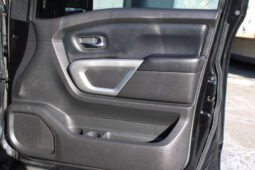 
										2017 Nissan Titan SV 4×4 SV 4dr Crew Cab full									