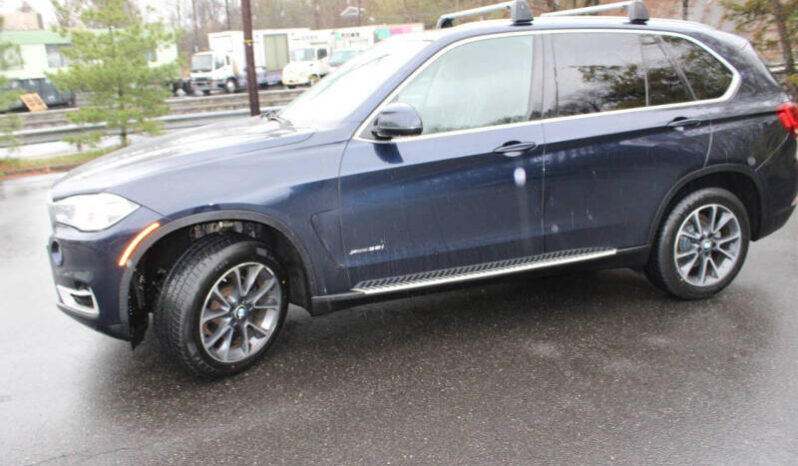 
								2015 BMW X5 xDrive35i AWD 4dr SUV full									