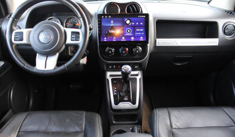 
								2016 Jeep Compass Latitude4×4 Latitude 4dr SUV full									