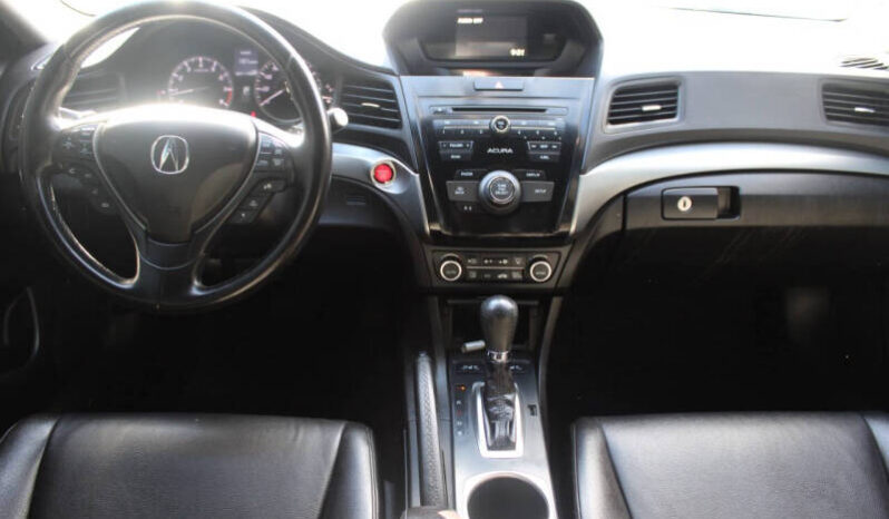 
								2017 Acura ILX 4dr Sedan full									