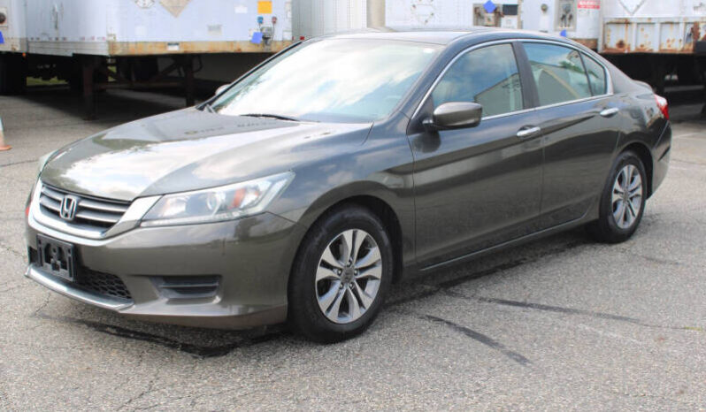 
								2015 Honda Accord LX 4dr Sedan full									