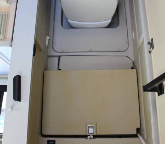 
								2000 Volkswagen EuroVan 2dr Commercial/Cutaway/Chassis full									