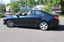 
										2014 Toyota Camry SE 4dr Sedan full									