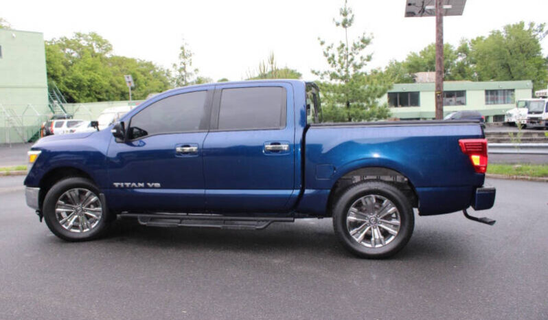 
								2018 Nissan Titan SV 4×4 SV 4dr Crew Cab full									