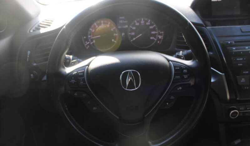 
								2017 Acura ILX 4dr Sedan full									