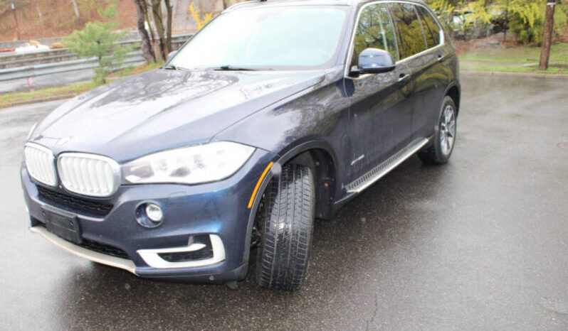 
								2015 BMW X5 xDrive35i AWD 4dr SUV full									