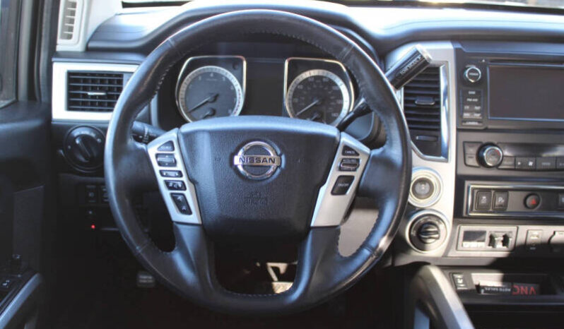 
								2017 Nissan Titan SV 4×4 SV 4dr Crew Cab full									