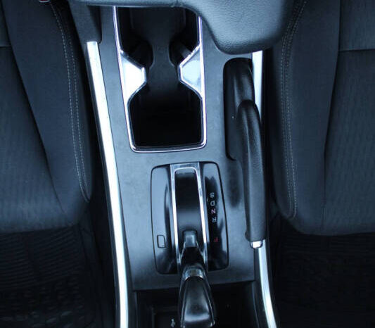 
								2013 Honda Accord Sport 4dr Sedan CVT full									