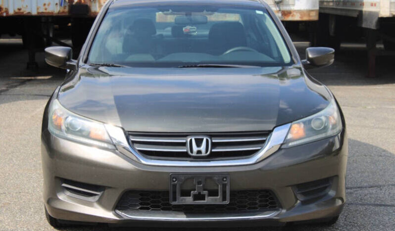 
								2015 Honda Accord LX 4dr Sedan full									