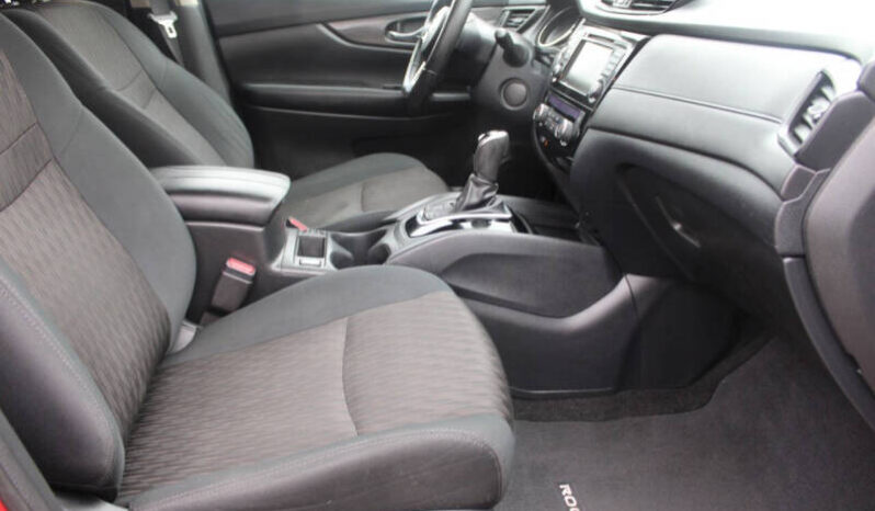 
								2018 Nissan Rogue SV AWD SV 4dr Crossover full									