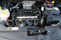 
										2016 Jeep Compass Latitude4×4 Latitude 4dr SUV full									