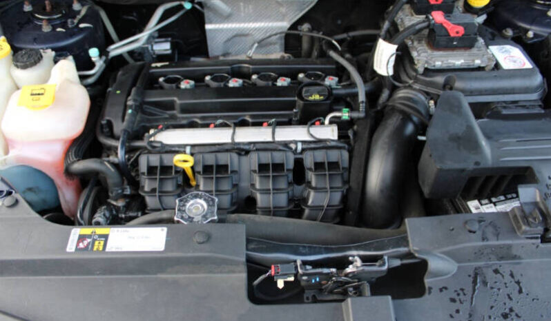 
								2016 Jeep Compass Latitude4×4 Latitude 4dr SUV full									