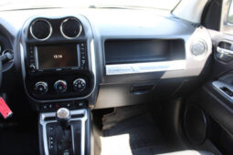 
										2017 Jeep Compass Latitude4×4 Latitude 4dr SUV full									