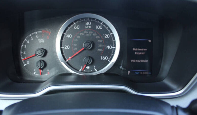 
								2020 Toyota Corolla Hatchback SE 4dr Hatchback full									