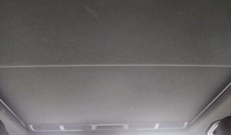 
								2012 Mercedes-Benz E-Class E 350 Luxury 4MATIC 4dr Sedan full									