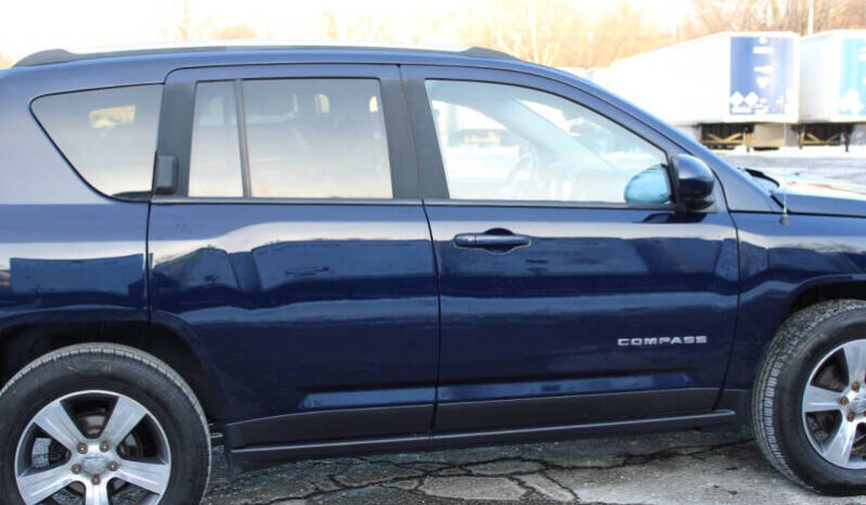 
								2016 Jeep Compass Latitude4×4 Latitude 4dr SUV full									