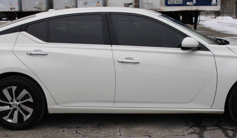 
								2020 Nissan Altima 2.5 S 4dr Sedan full									