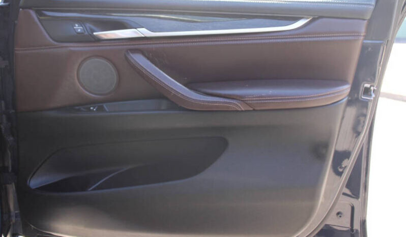 
								2015 BMW X5 xDrive35i AWD 4dr SUV full									