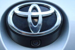 
										2020 Toyota Corolla Hatchback SE 4dr Hatchback full									