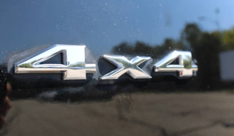 
								2017 Jeep Compass Latitude4×4 Latitude 4dr SUV full									