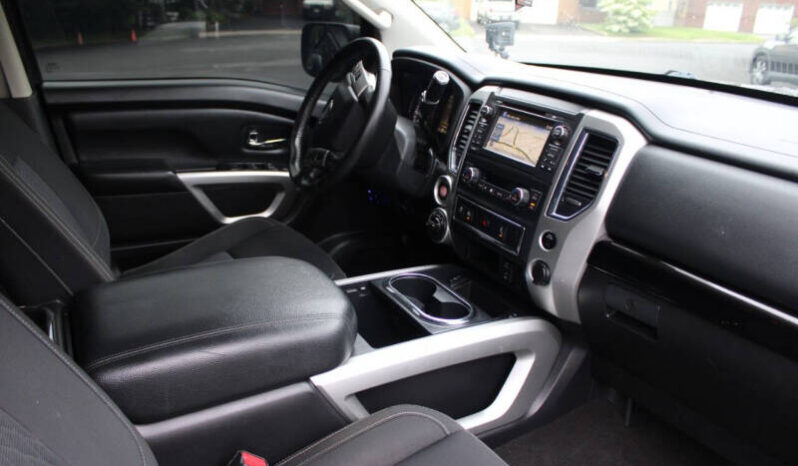 
								2018 Nissan Titan SV 4×4 SV 4dr Crew Cab full									