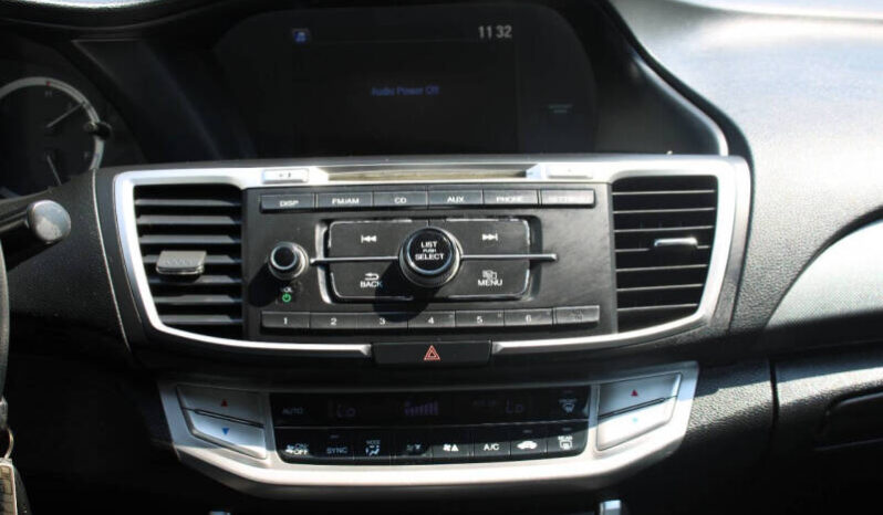 
								2015 Honda Accord LX 4dr Sedan full									