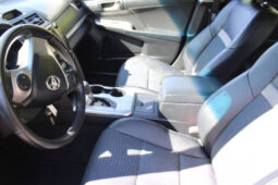 
										2014 Toyota Camry SE 4dr Sedan full									