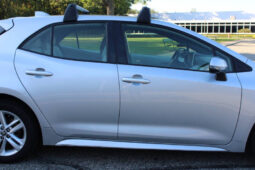 
										2020 Toyota Corolla Hatchback SE 4dr Hatchback full									